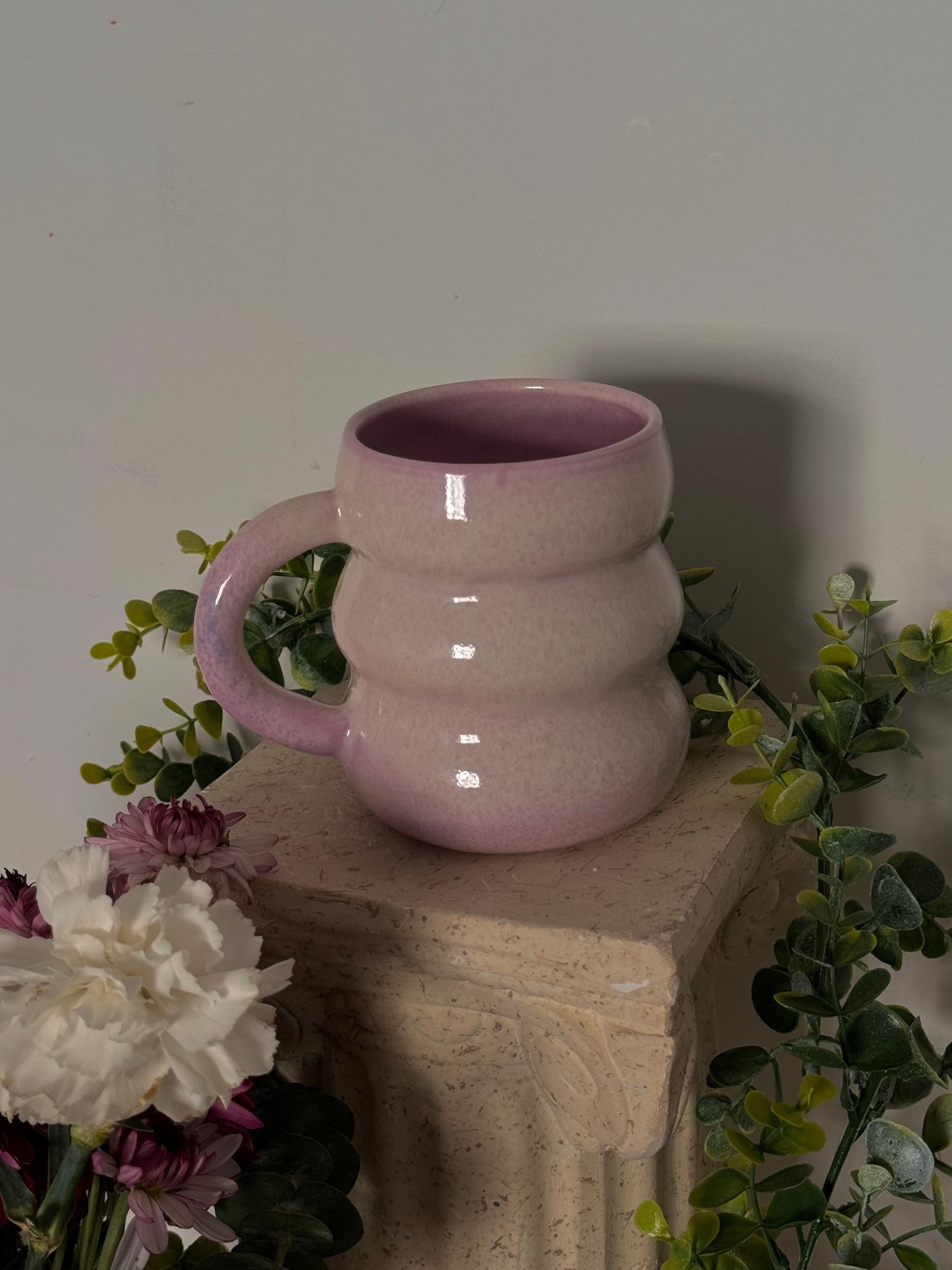 Chunky light pink bubble mug