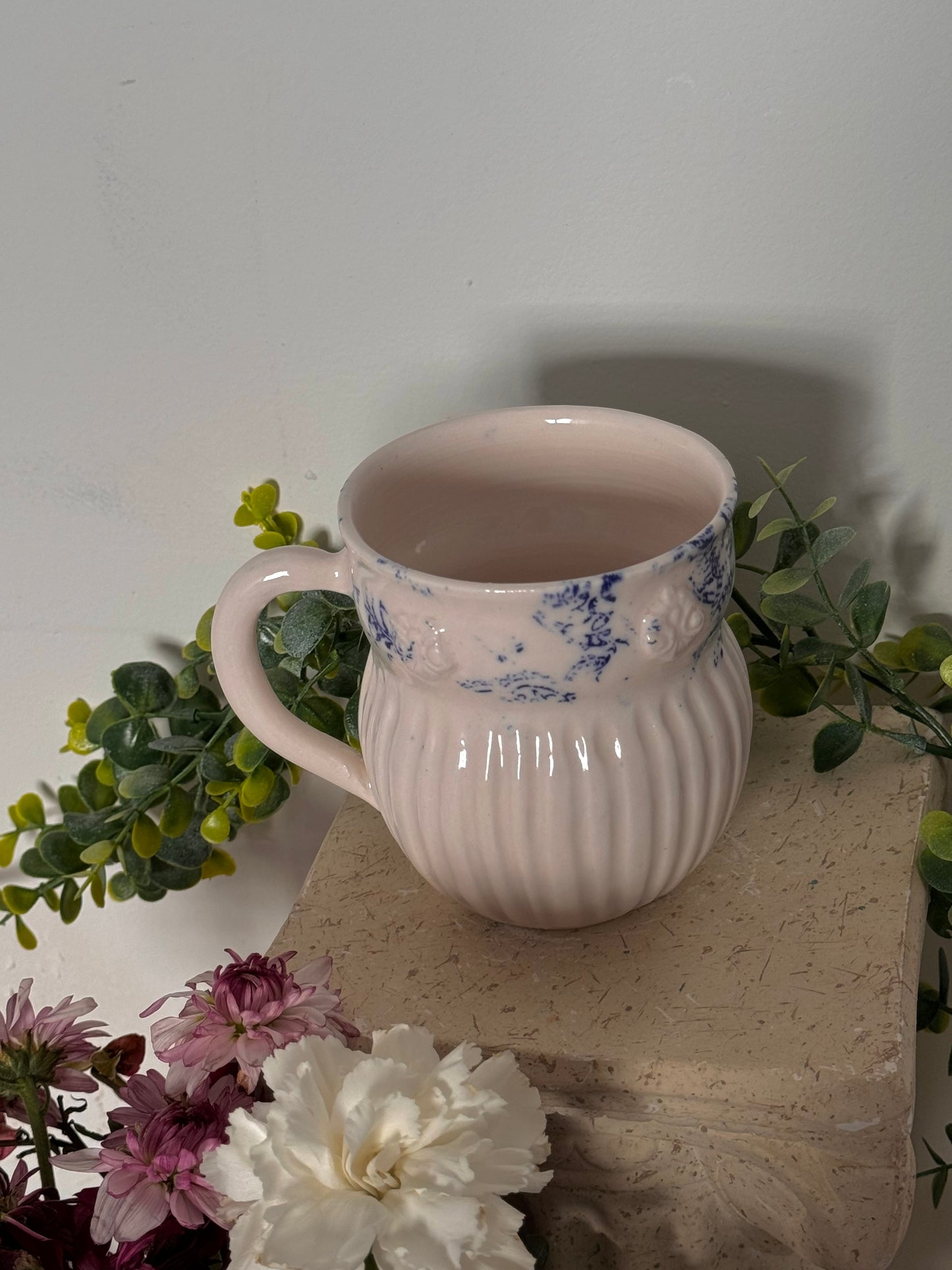 Vintage porcelain glossy mug