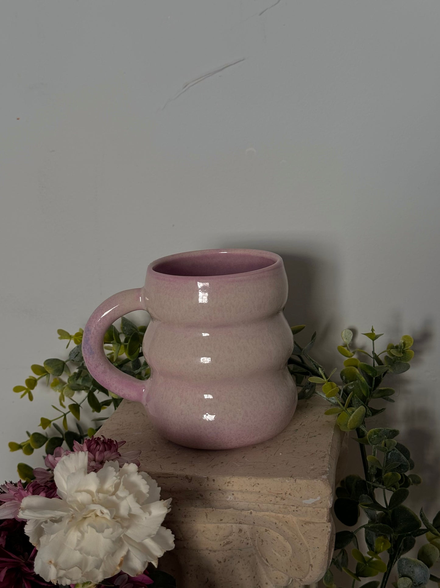 Chunky light pink bubble mug