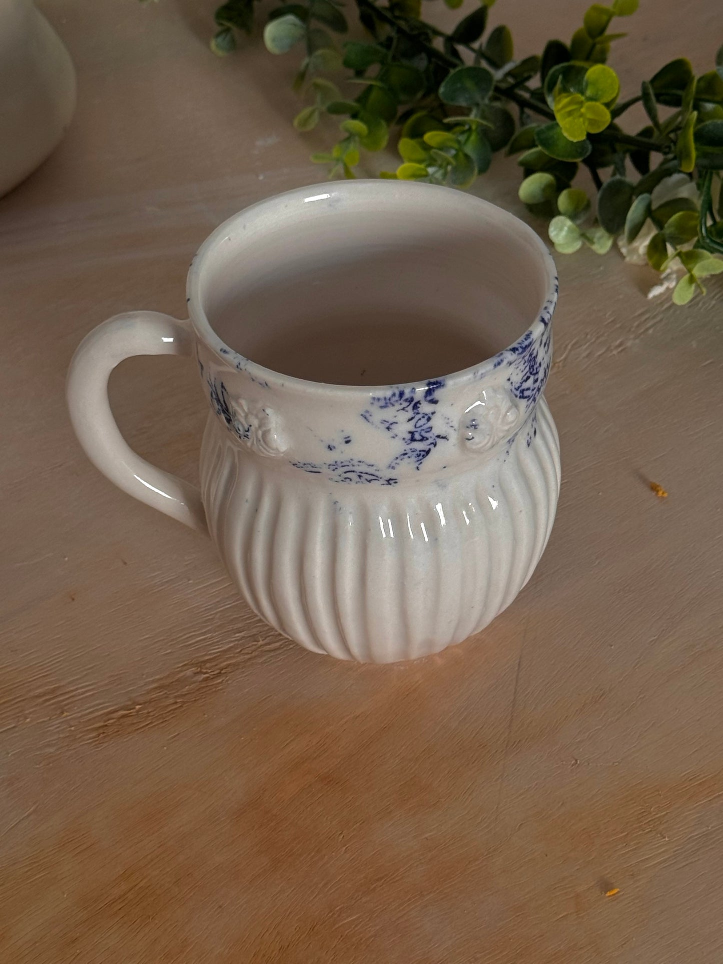 Vintage porcelain glossy mug