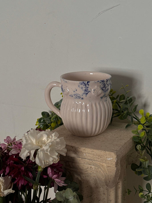 Vintage porcelain glossy mug